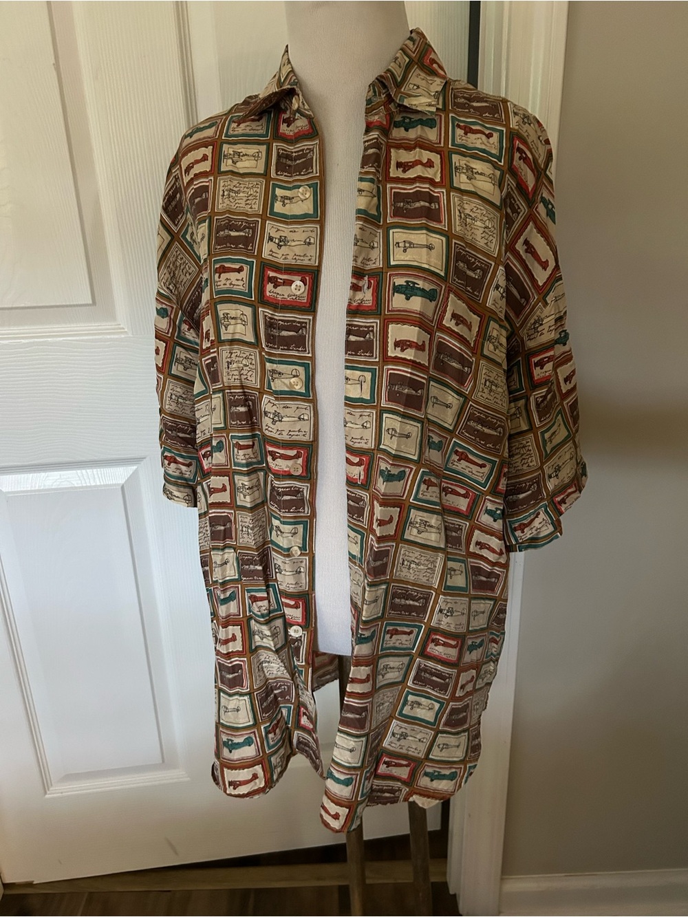 vintage 100% silk Mens airplane Button-Up Shirt lord & taylor aviator whimsical - Picture 4 of 7